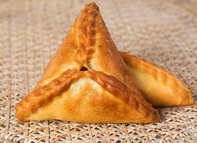 Рецепт приготовления татарских пирожков «Уч-почмак»