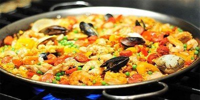 Паэлья - блюдо из риса и морепродуктов