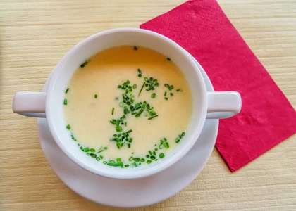Рецепт рейнского супа с миндальным куличом