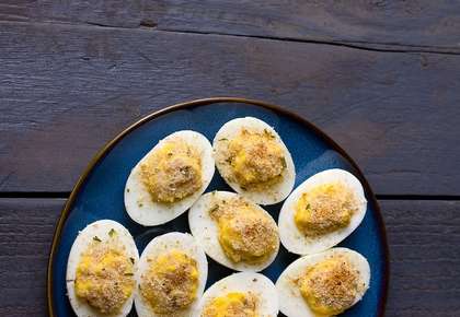 Рецепт закуски из яиц с сельдью с текилой
