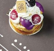 Готовим французское ежевичное пирожное своим дамам на День Святого Валентина