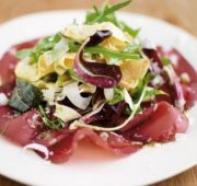 Как приготовить яичные ленточки с брезаолой