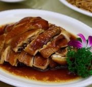 Как приготовить подливу с курицей, грибами и томатом