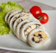 Кальмары фаршированные