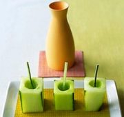 Закуска «Рюмки из огурцов»