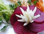 Простые и красивые украшения из овощей