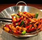 Готовим дома цыпленка в воке с устричным соусом