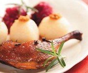 Томленая утиная ножка в русском соусе