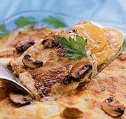 Картофельная запеканка с фаршем и грибной икрой