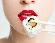 Едим суши правильно