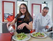 Рецепты салатов "Экспромт" и "Фасолинка"