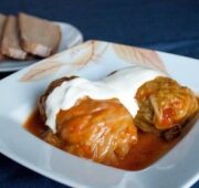 Как приготовить обыкновенные вкусные голубцы?